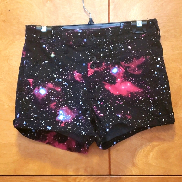 Blackheart high rise galaxy shorts - Picture 1 of 2